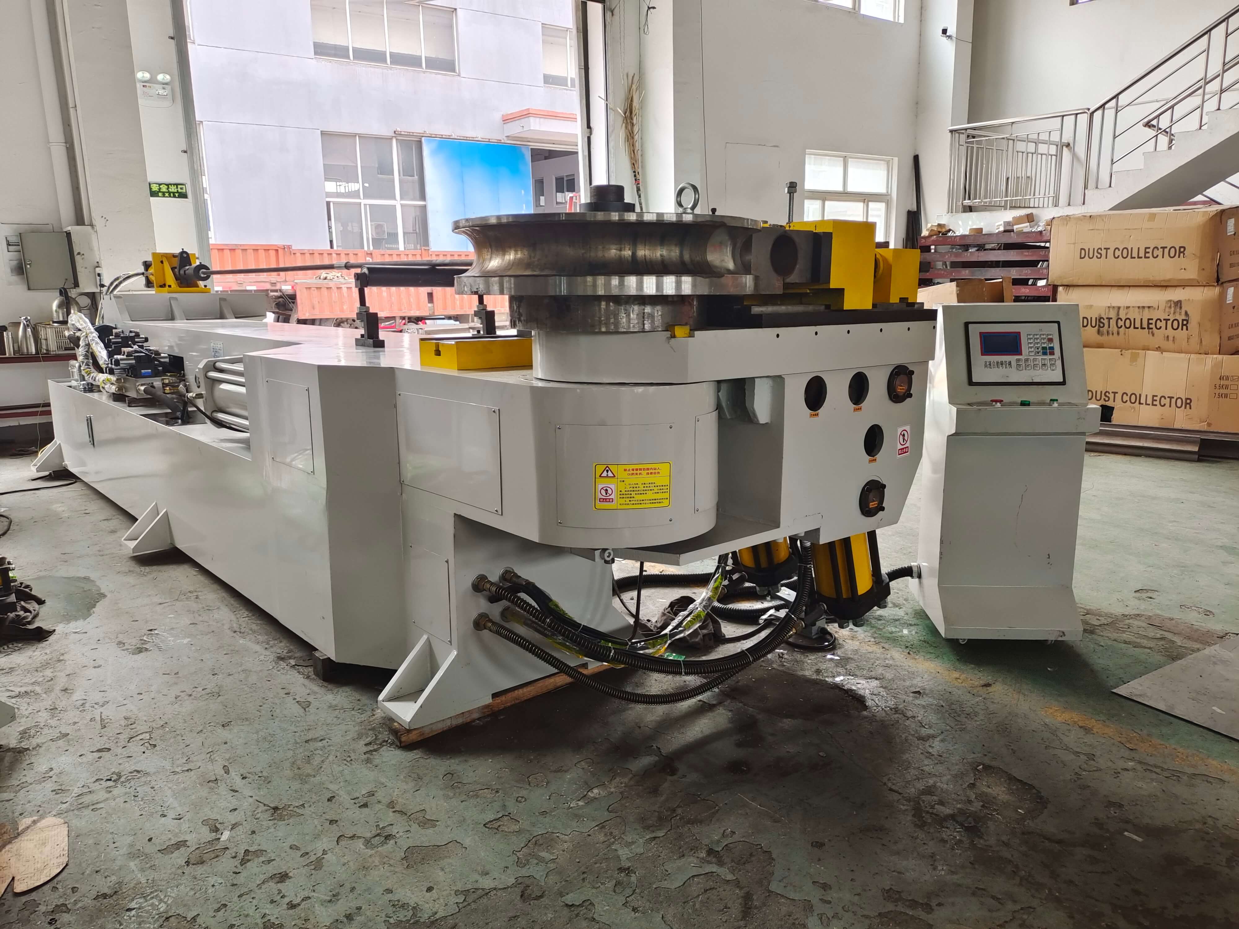 Ultra heavy duty DW130NC pipe bender with 520mm max bending radius