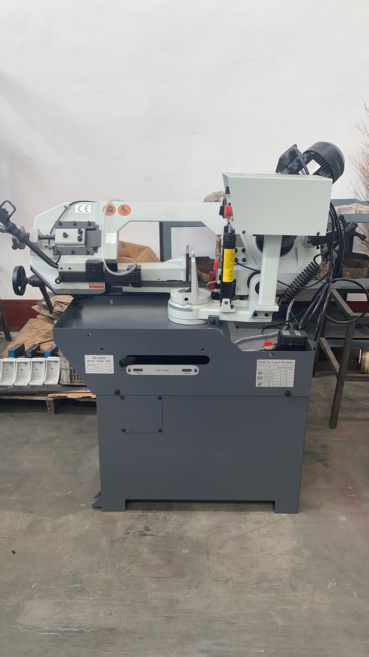 BS-260G Gear Drive Horizontal Miter Bandsaw