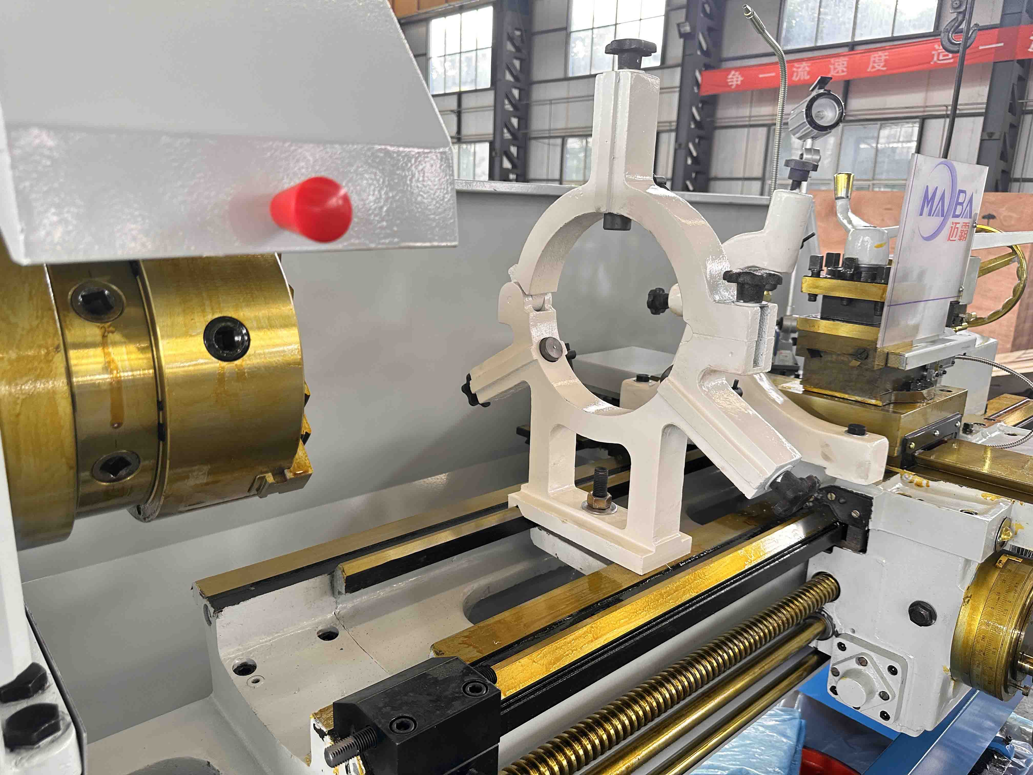 11kW Power, 105mm Bore & 400mm Wide Bed for High-Efficiency Batch Machining