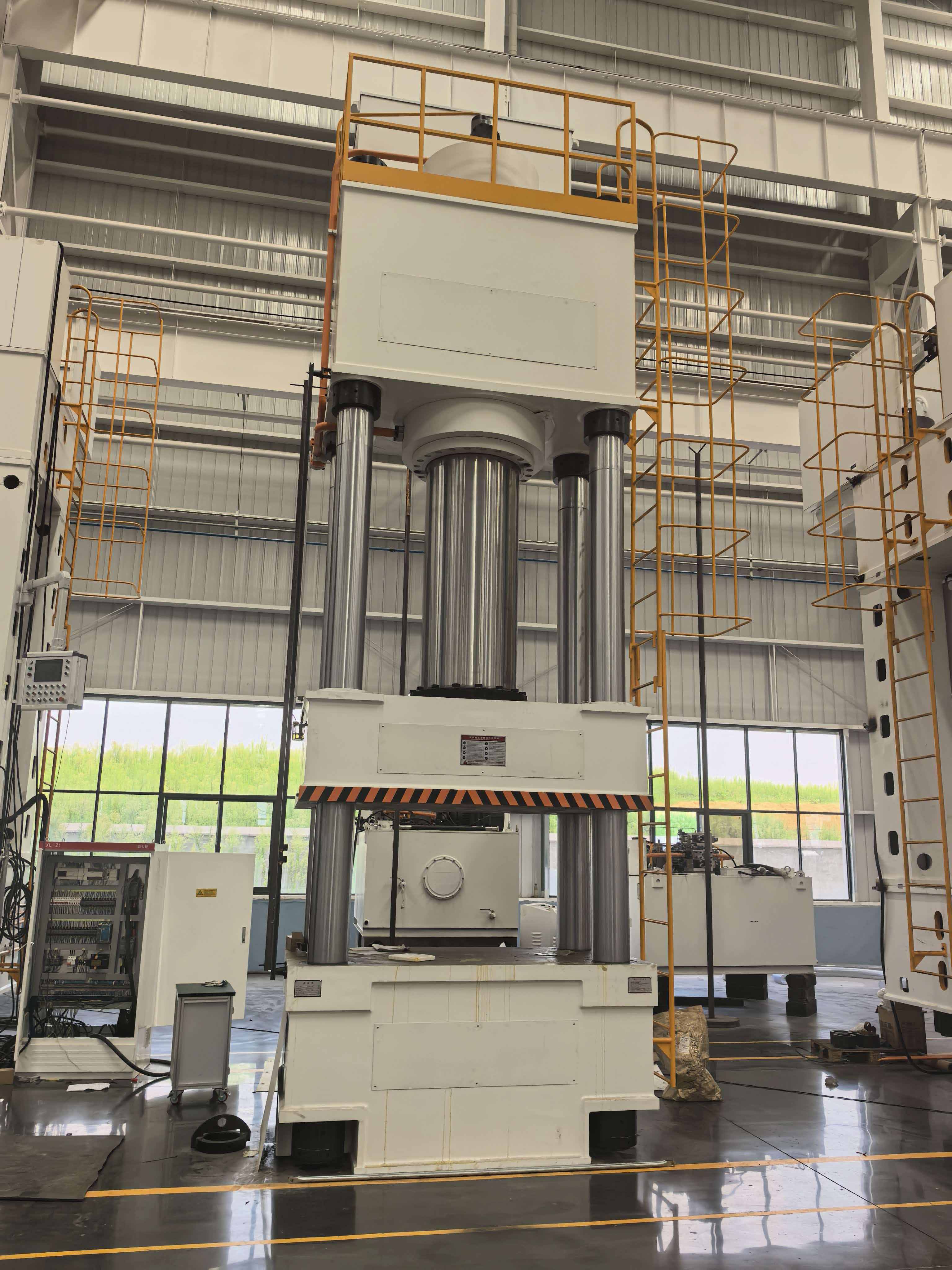 500T Four-Column Hydraulic Press
