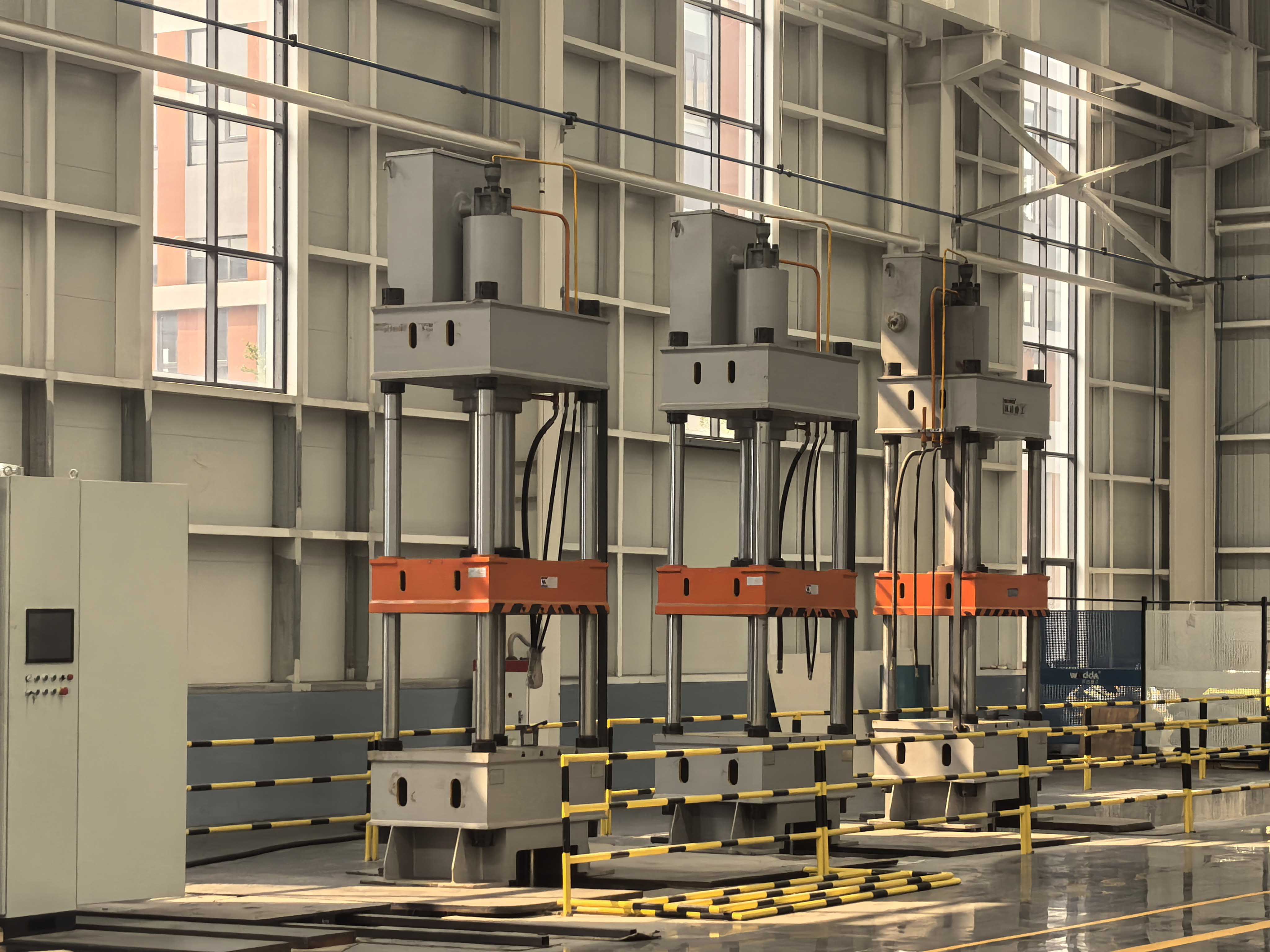 315T Four-Column Hydraulic Press