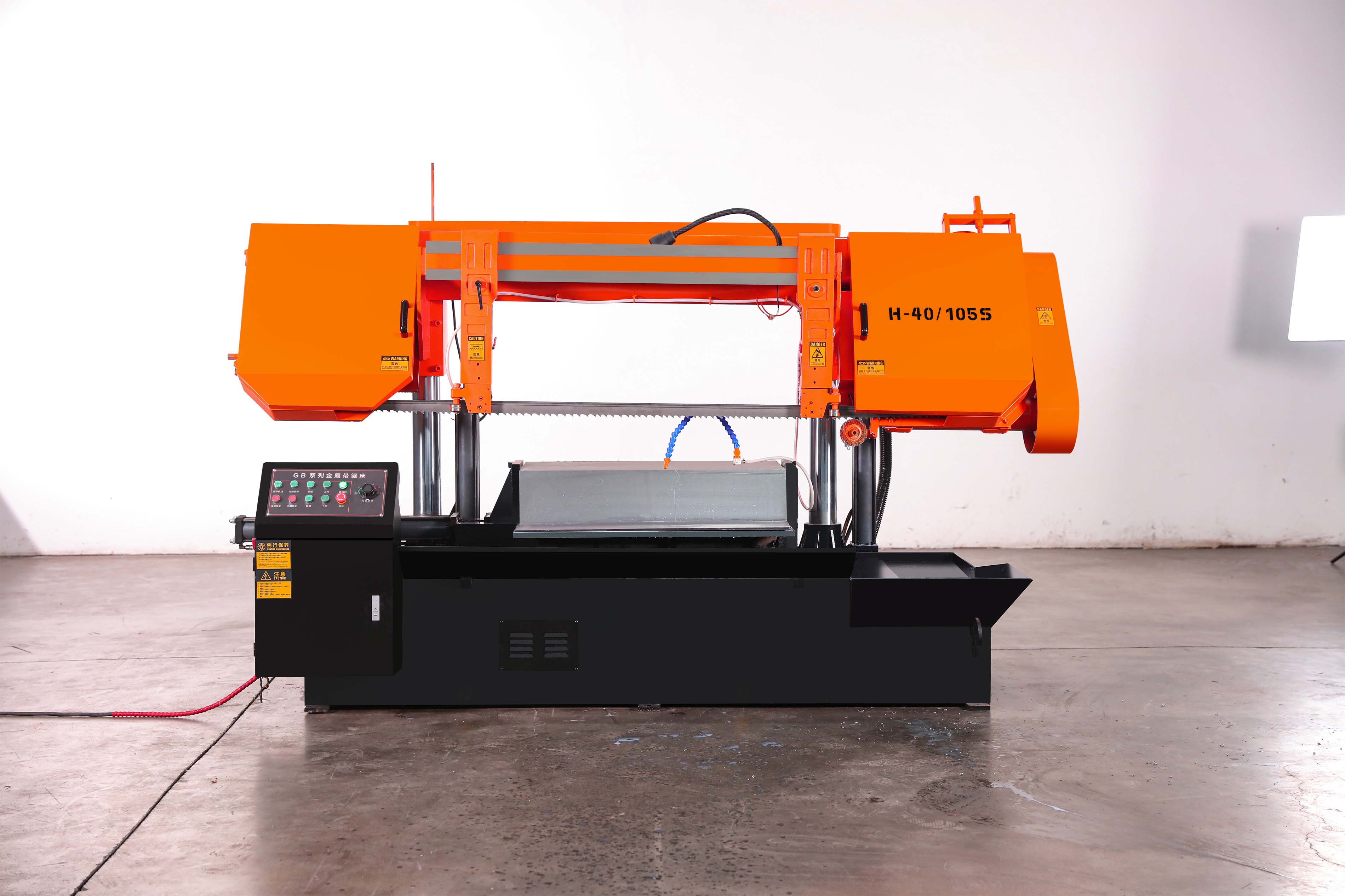 MFG H-40/105S wide capacity horizontal band saw