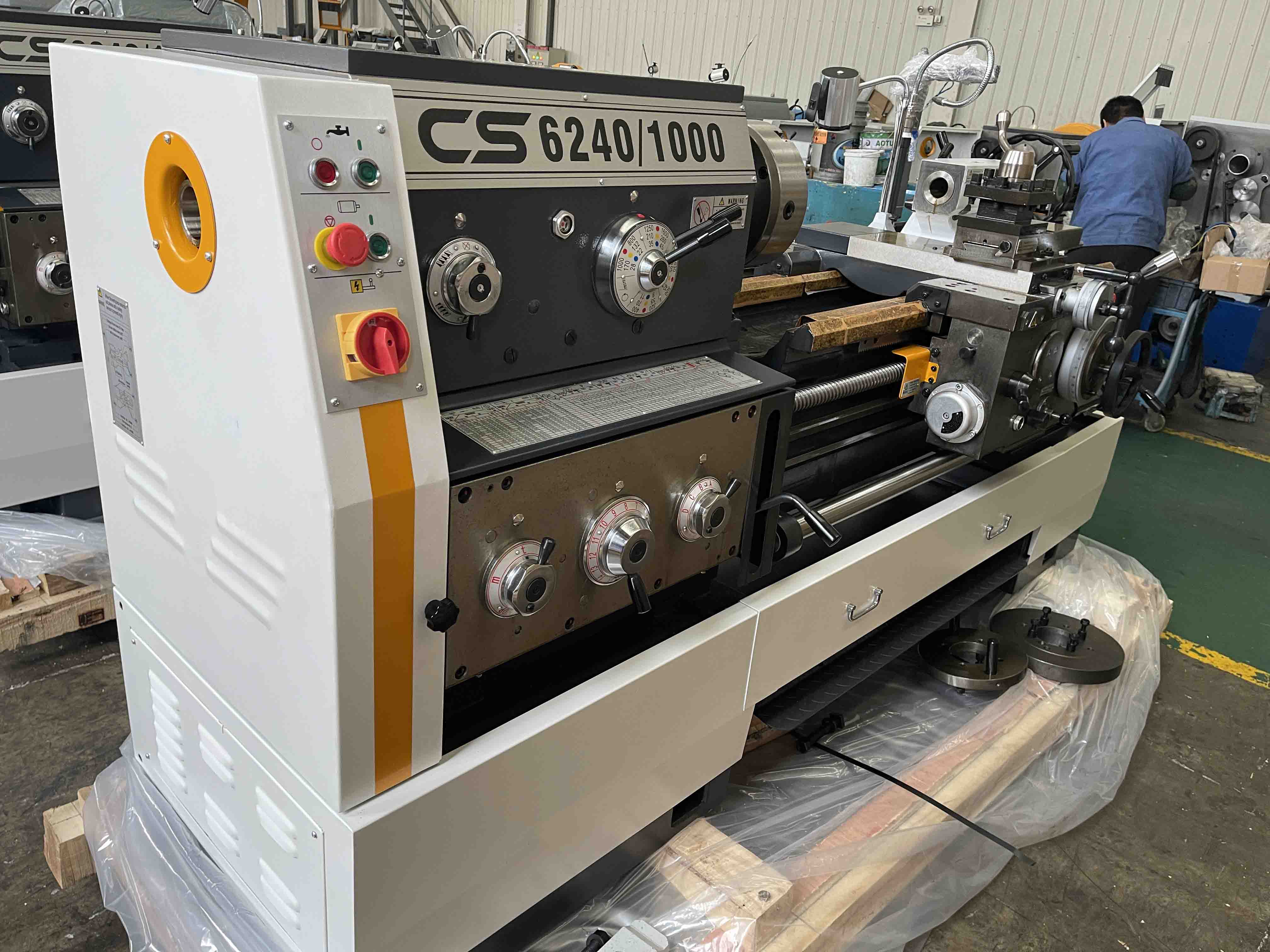 horizontal-lathe-engine-lathe