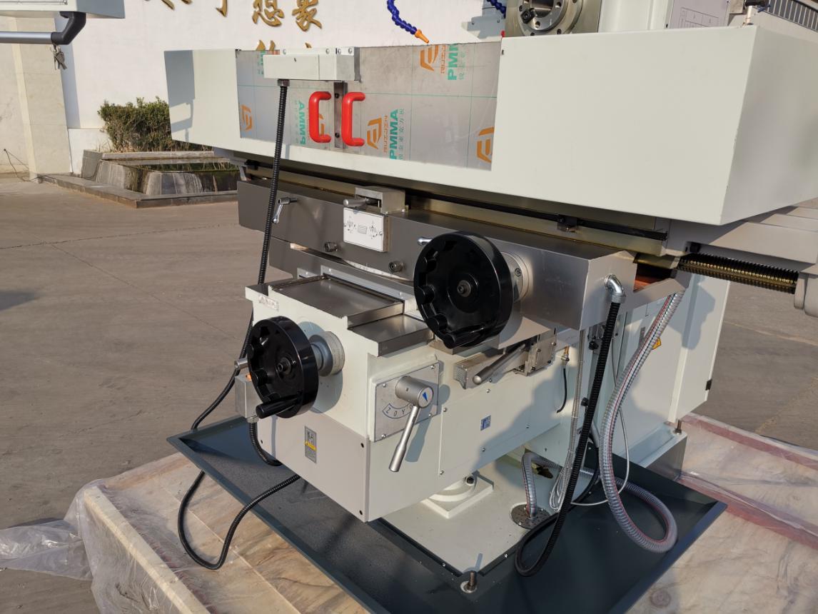 ISO50 spindle taper on X6036 horizontal milling machine
