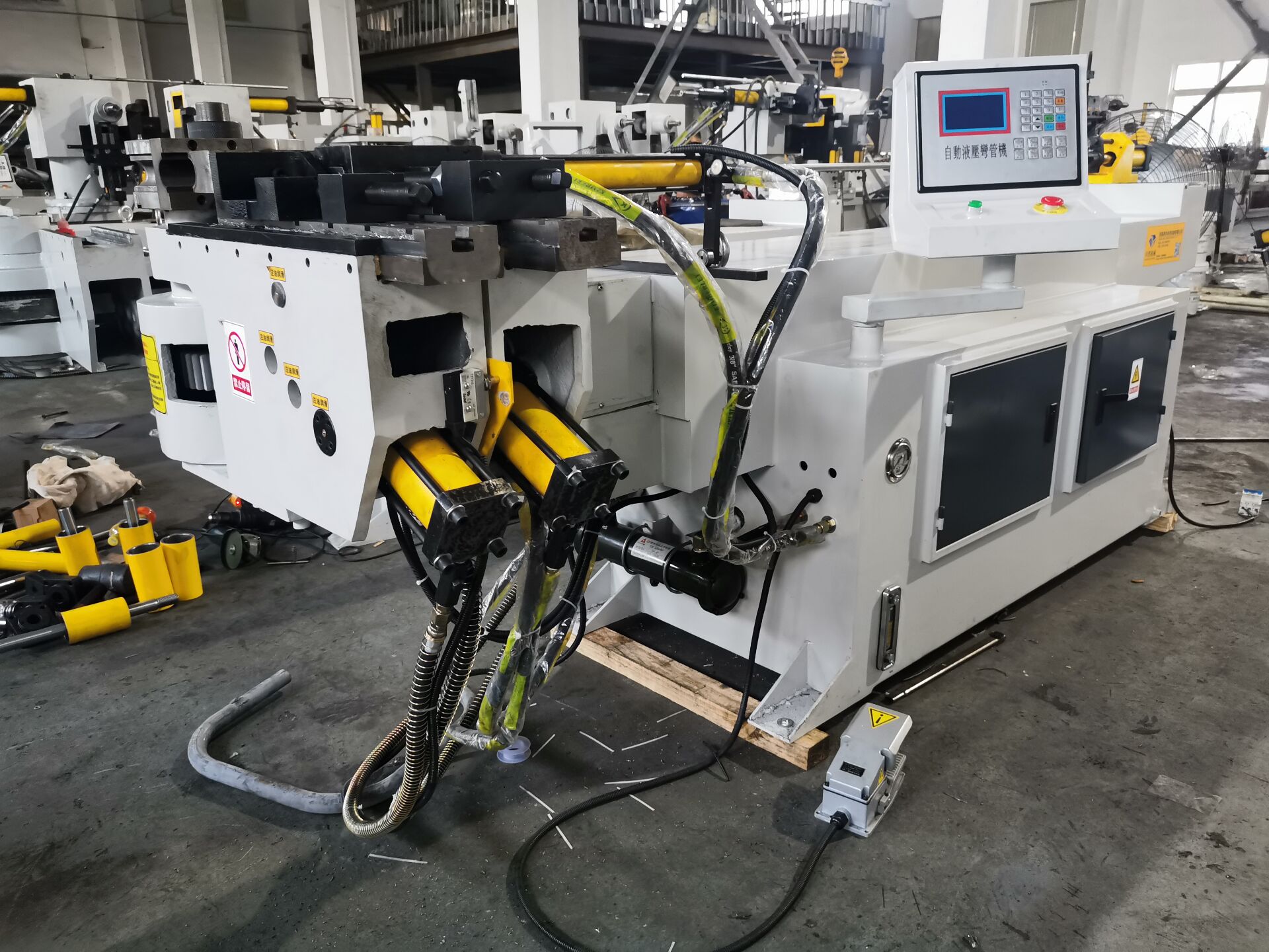 7.5KW heavy duty NC tube bender with microcomputer control system