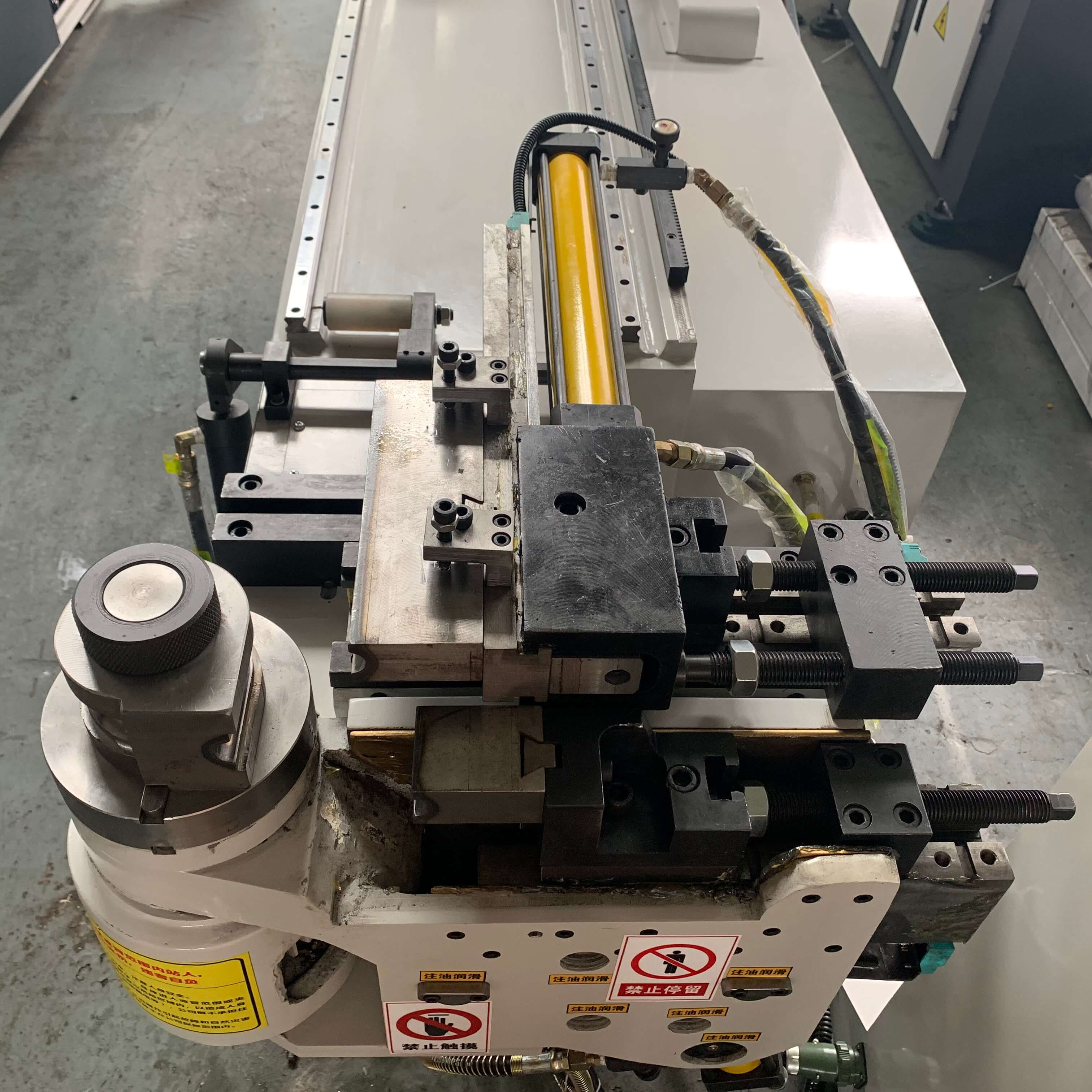 5000w servo pipe bending machine with springback compensation and intelligent error display