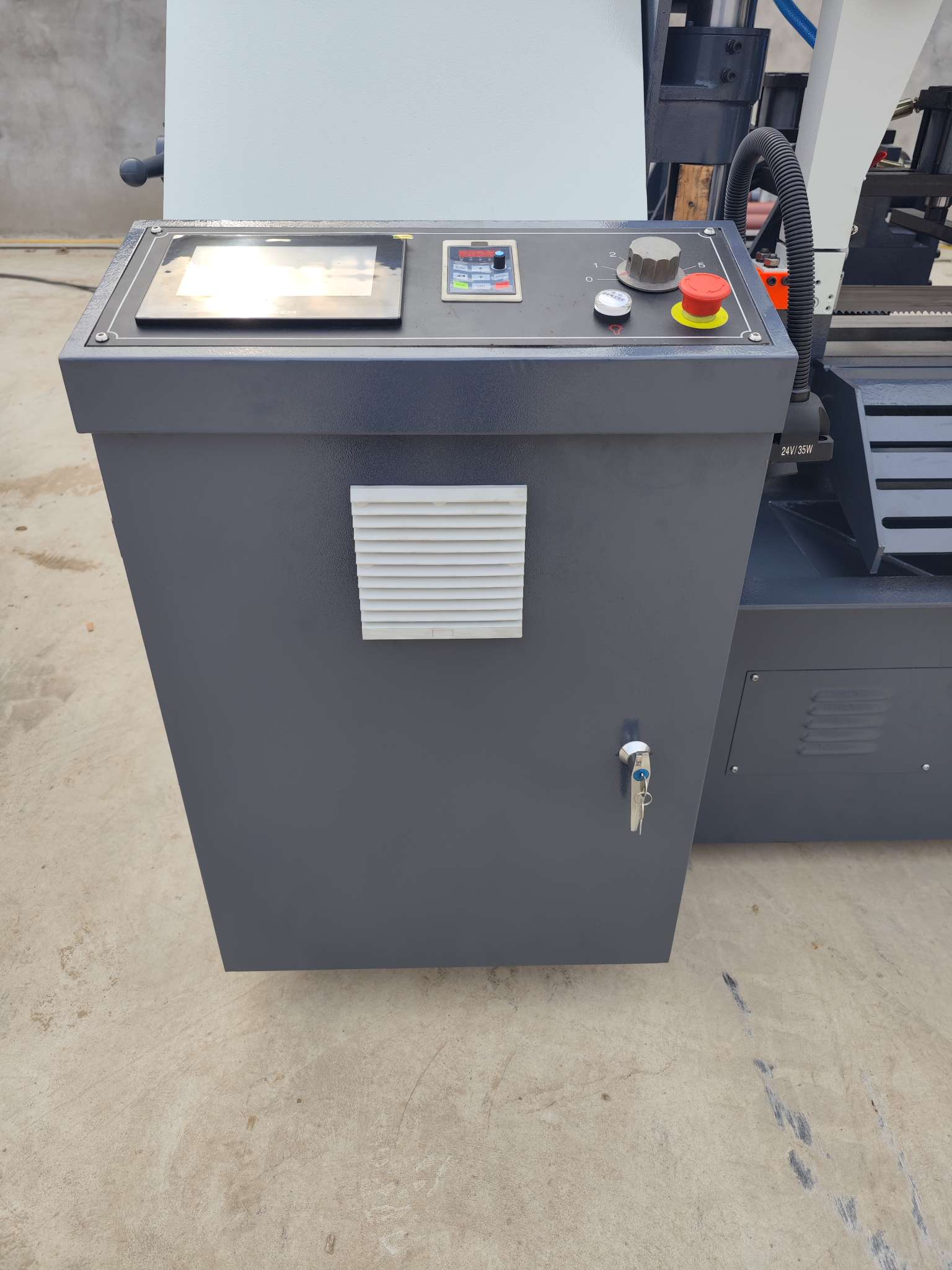 GHS4230 CNC horizontal sawing equipment detail real shot highlighting control panel by MFG