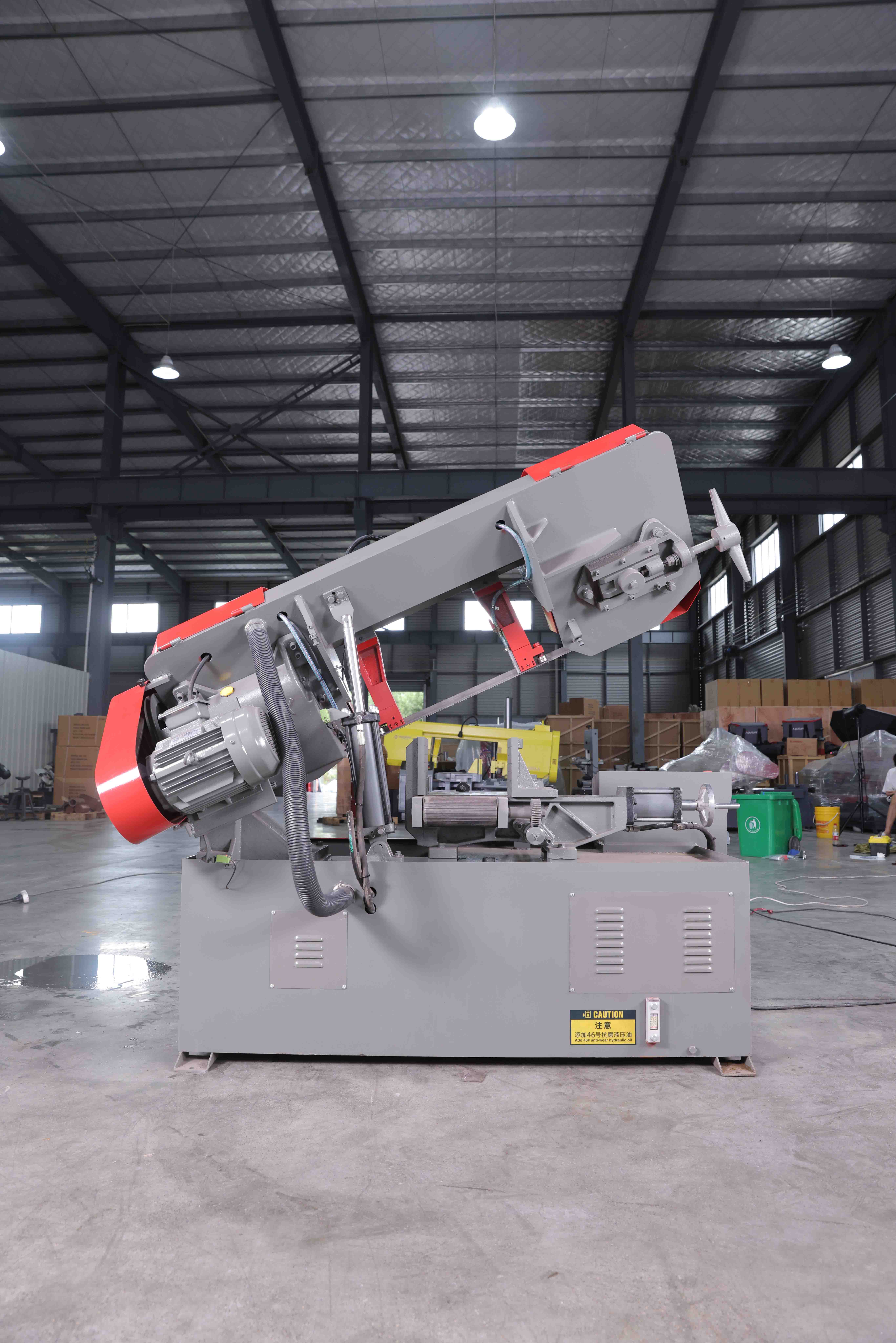 MFG P1-28S Semi-Automatic Scissor-Type Metal Band Saw