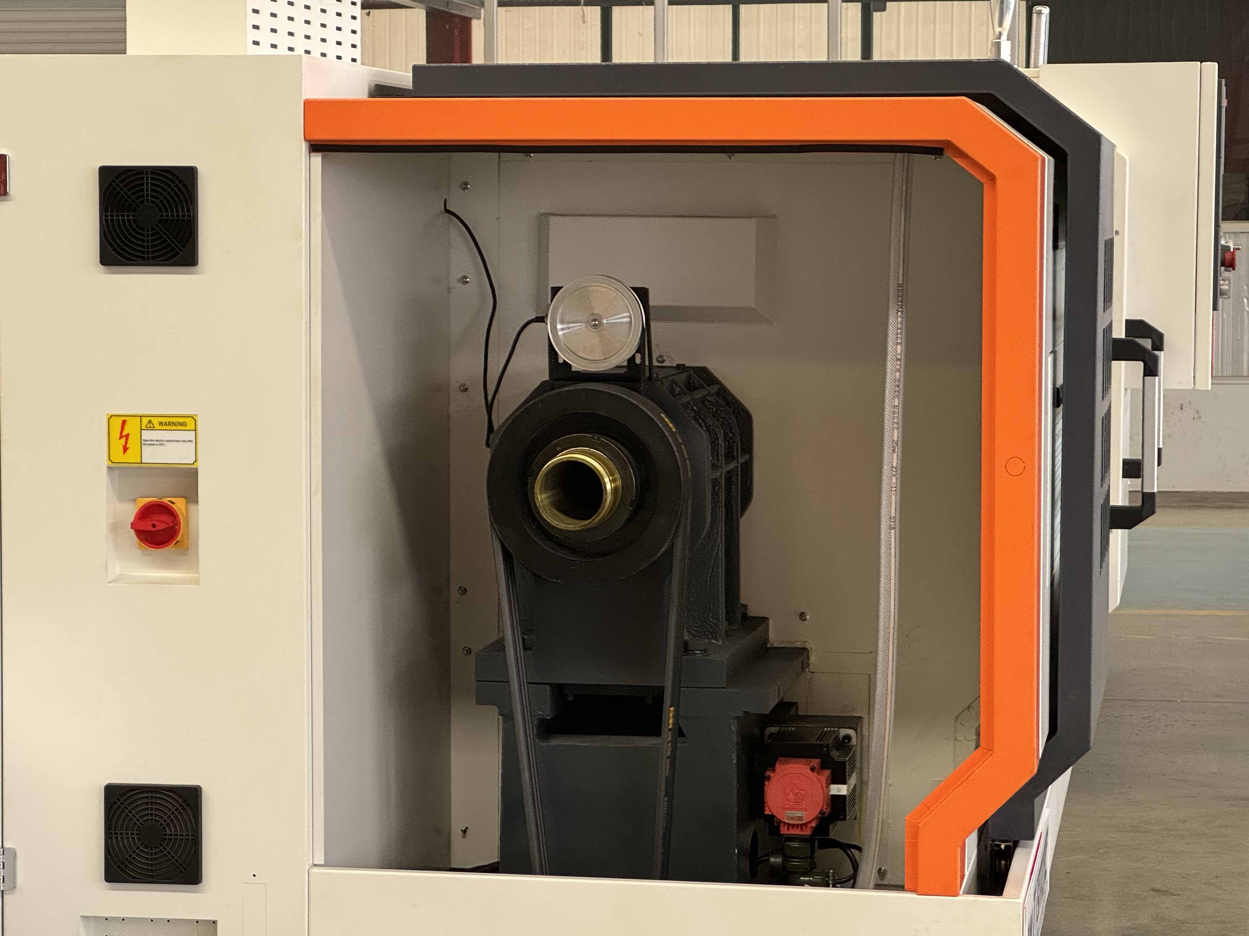 Dynamically Balanced High-Torque Spindle: Equipped with a premium high-precision bearing set and a heavy-duty MT6 spindle taper.