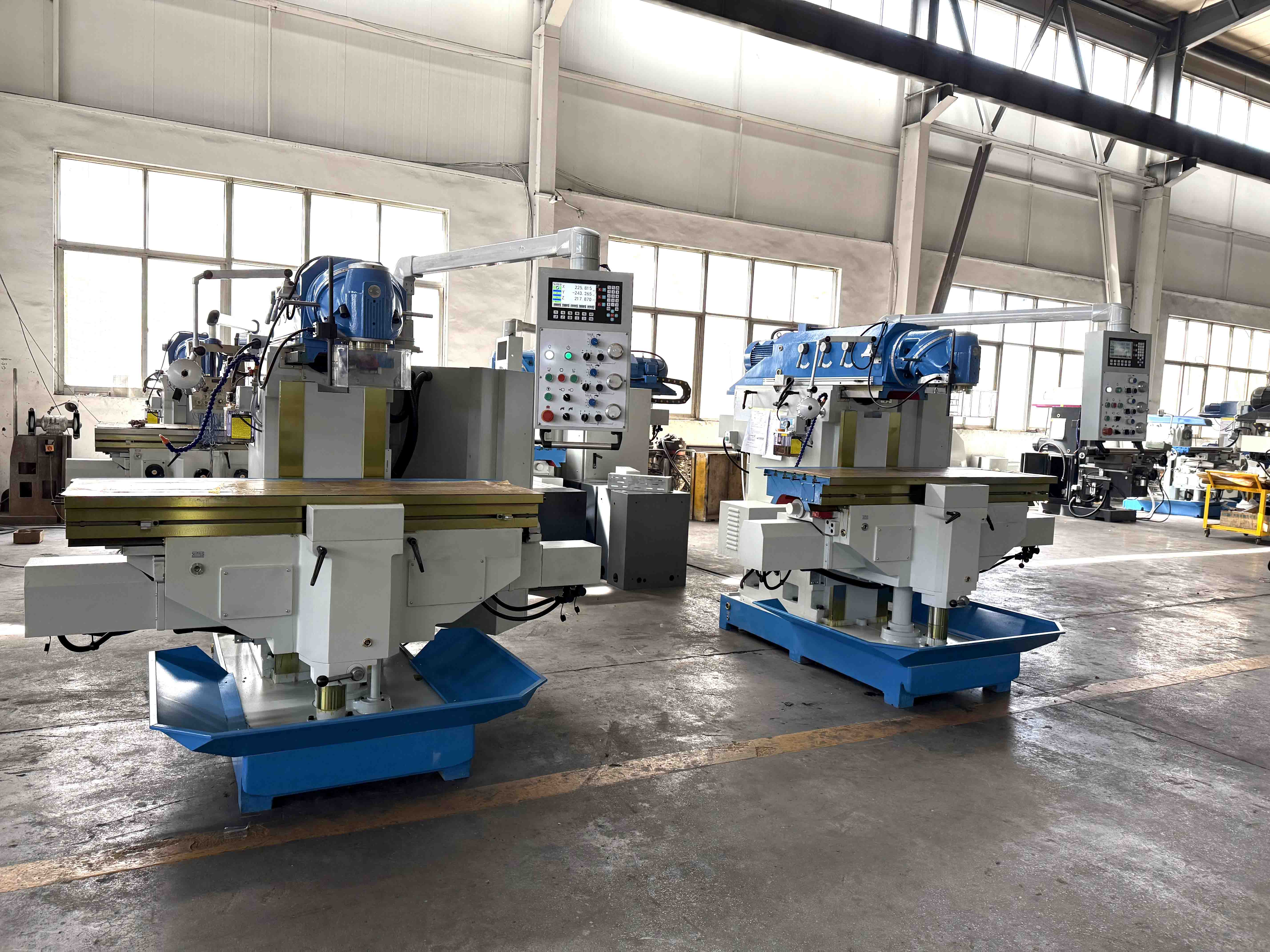 360 Degree Universal Swivel Milling Head for Multi Angle Metal Machining
