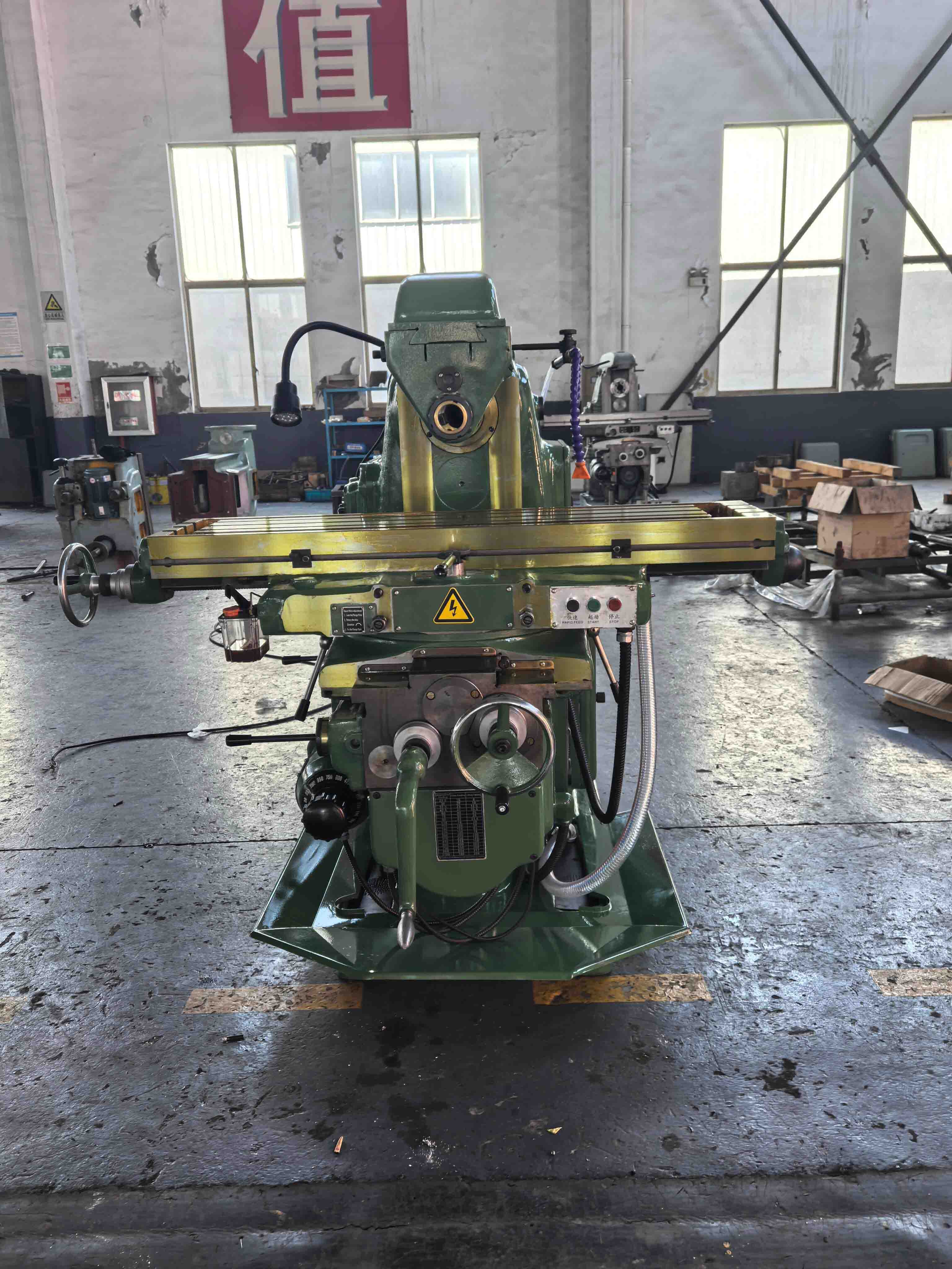 7.5kw main motor housing for X6132 industrial milling machine