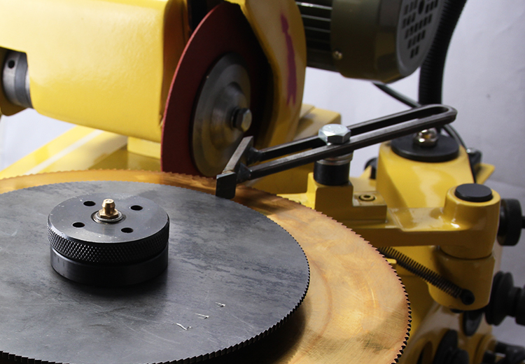 High precision circular saw blade tooth grinding machine